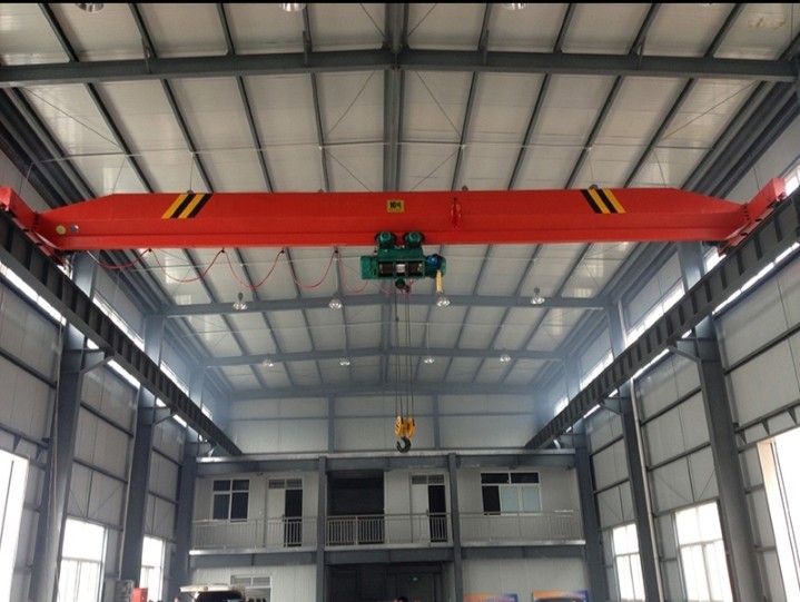 沈陽(yáng)LD型電動(dòng)單梁橋式起重機(jī)行車